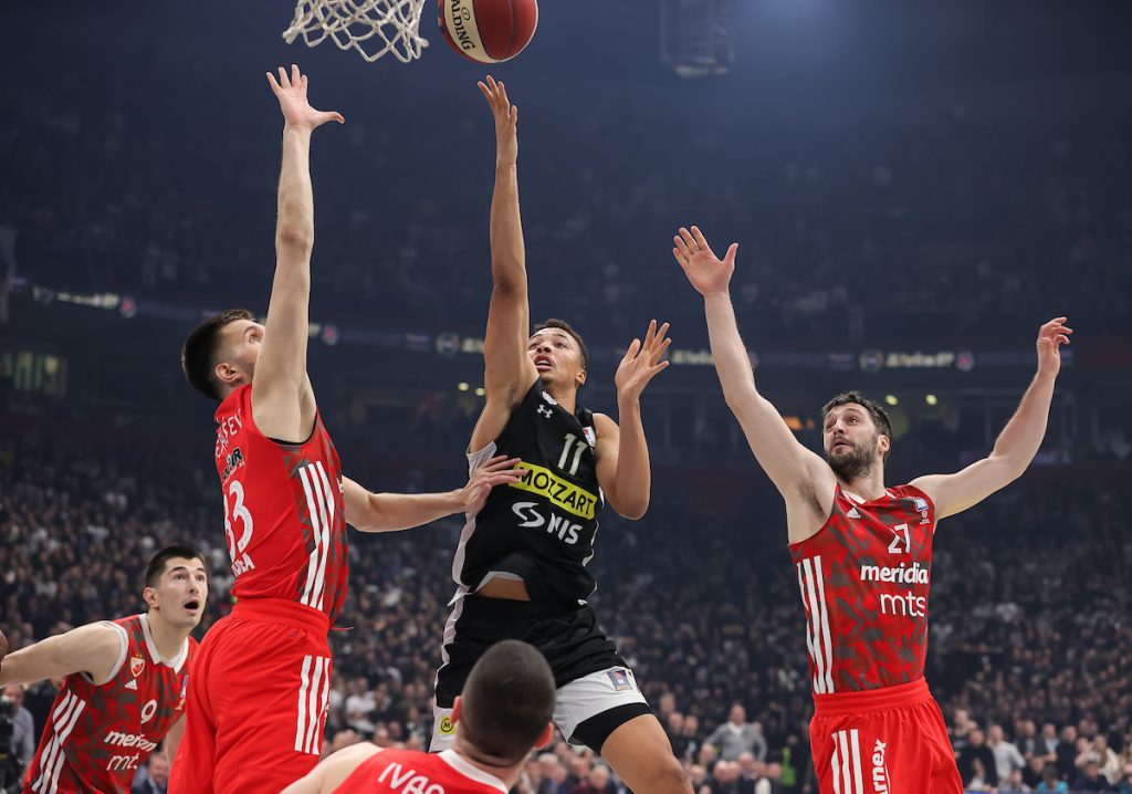 OTVARAJU SE VRATA ZVEZDI I PARTIZANU Jedan klub odustao od Evrolige