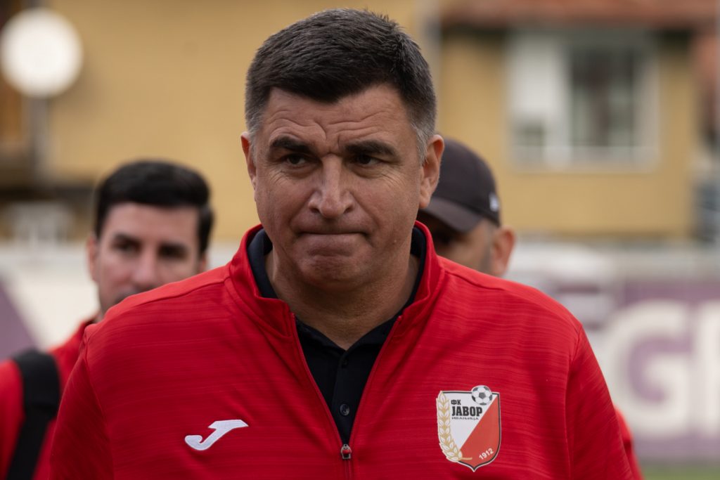 JAVOR INTERESUJE SAMO SUPERLIGA Radovan Ćurčić: Teško je sa najmanjim budžetom praviti dobar rezultat, ali to je čar našeg kluba