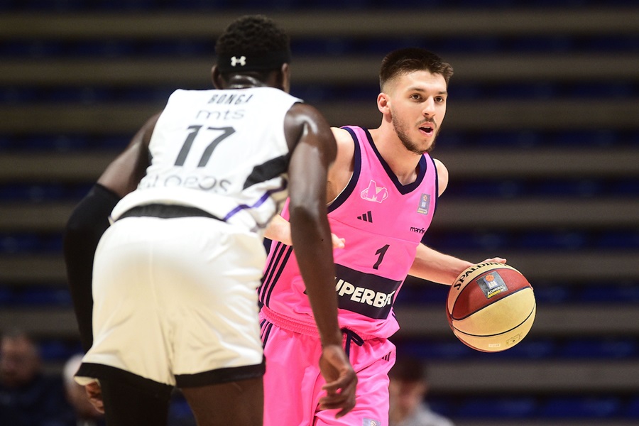 POLUVREME Partizan gubi od Mege, za 20 minuta primio 48 poena (VIDEO)