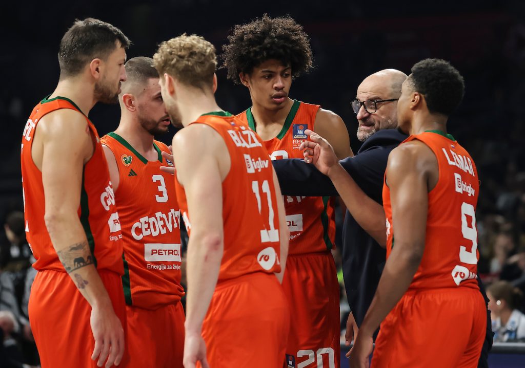 MAGLA NEREŠIV PROBLEM ZA CEDEVITA OLIMPIJU Odložen meč Evrokupa u Litvaniji, traži se novi termin