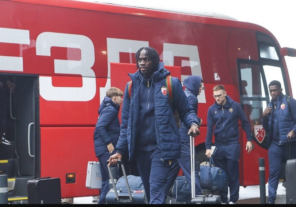 GUŽVA U AVIONU Milojević u Tursku poveo čak 34 fudbalera, evo ko je sve na spisku…