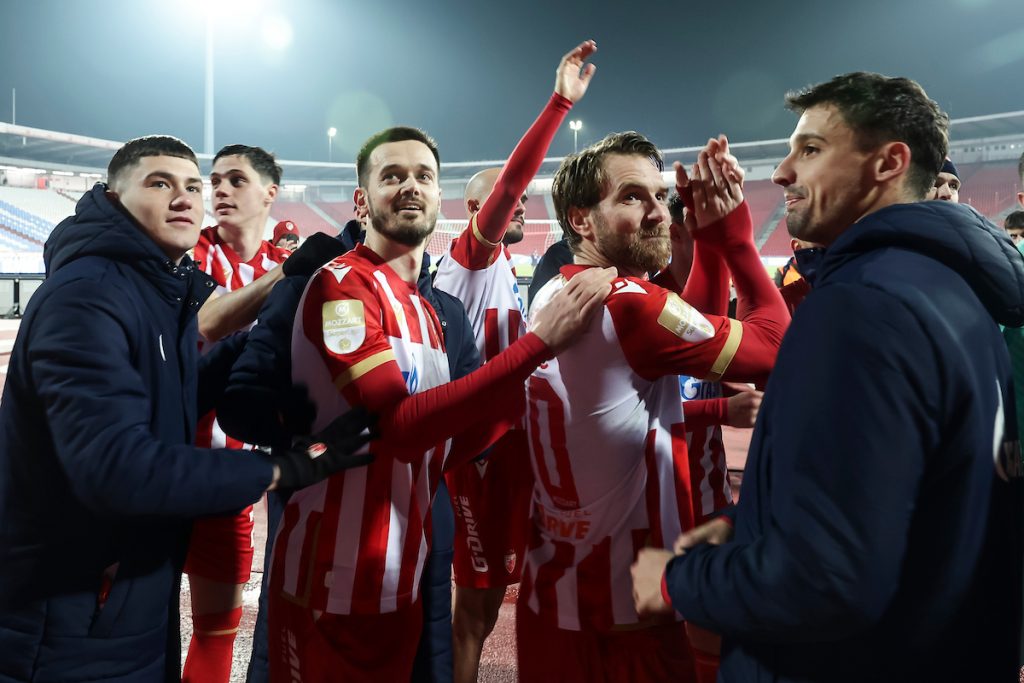 Dva giganta poslala izvidnicu u Kragujevac