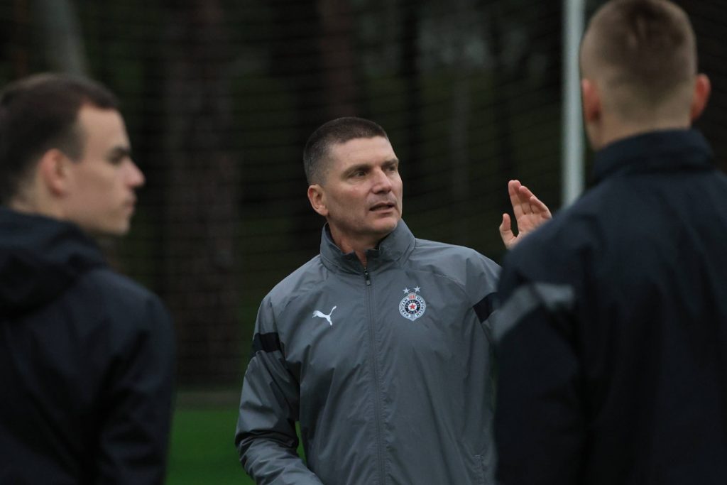 NISU USPELI DULJAJ, STANOJEVIĆ I MILOŠEVIĆ, ALI JESTE ON Bio je na listi za odstrel, a onda mu je Blagojević ušao u „ludu“ glavu! (FOTO/VIDEO)