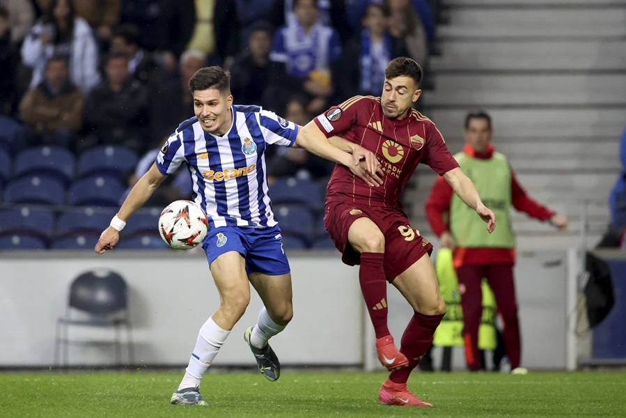 BARAŽ ZA LE Bez pobednika na Dragau, FCSB slavio u Solunu posle preokreta