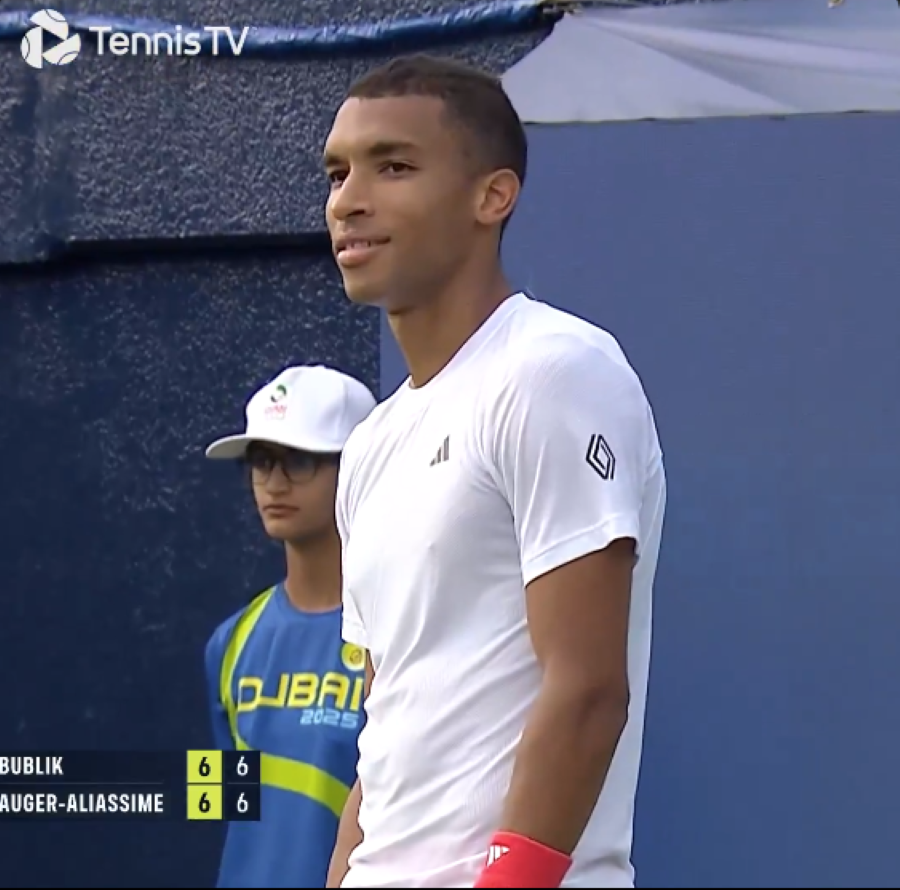 Verovatno ste videli lepši, ali LUĐI poen u istoriji tenisa – sigurno niste (VIDEO)