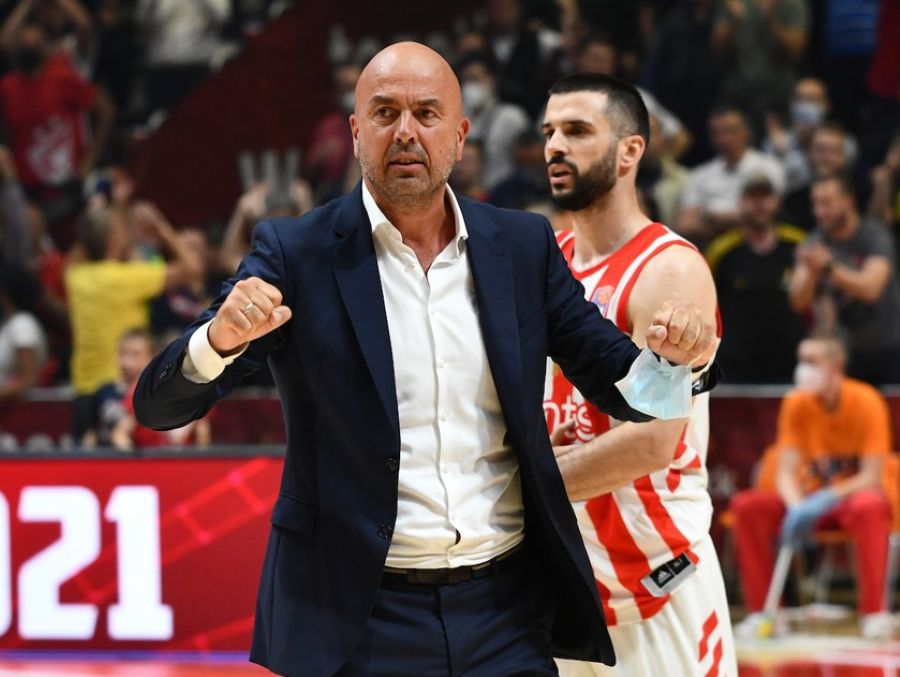 NA IVICI OBRAČUNA Branko Lazić i Nebojša Ilić se dohvatili tokom slavlja! Bilo je neprijatno, morao je da ih razdvaja… (VIDEO)