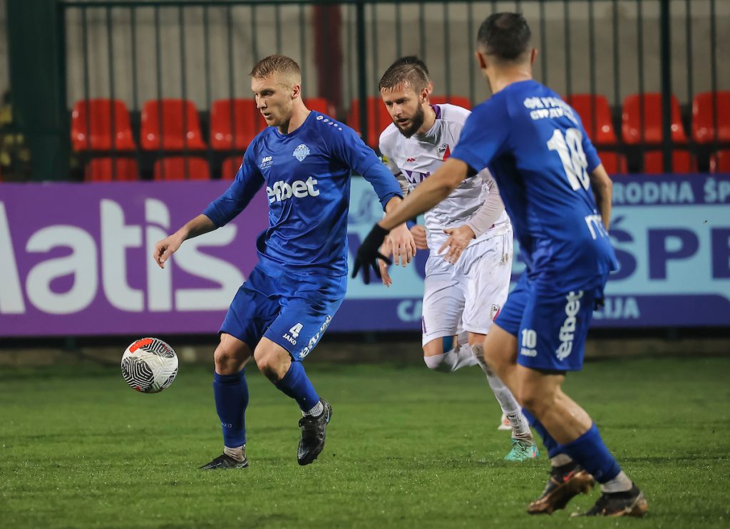 Superligaški fudbal Jakšićevog Radnika! Prva prolećna radost „grafosa“ obeležena evrogolom Zvezdinog juniora (VIDEO)