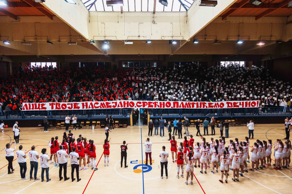 Zvezda ne zaboravlja Anju Radonjić, utakmica i puna hala u Paraćinu njoj u čast