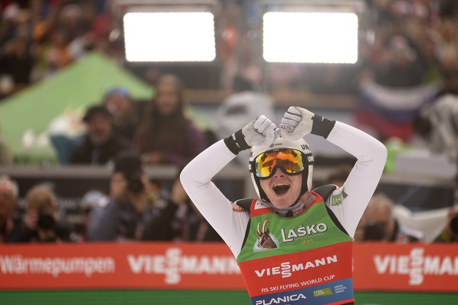 Kakav let – strašan let: Slovenac novi svetski rekorder! (VIDEO)