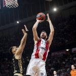 Alek Piters na utakmici protiv Monaka (Foto: Beta/AP)