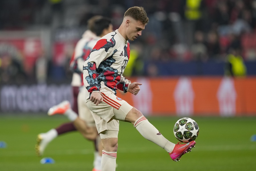 Kimih produžio ugovor sa Bajernom (FOTO)