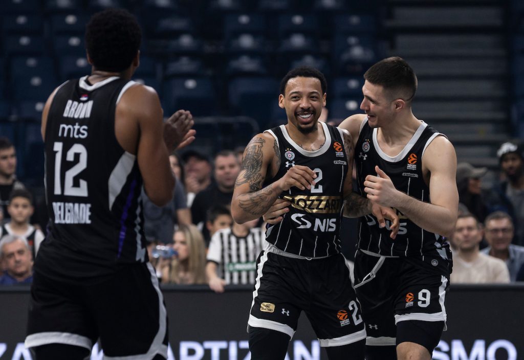 ZABLISTALI U BEOGRADU Partizanov plejmejker i Zvezdin „dželat“ podelili nagradu MVP kola