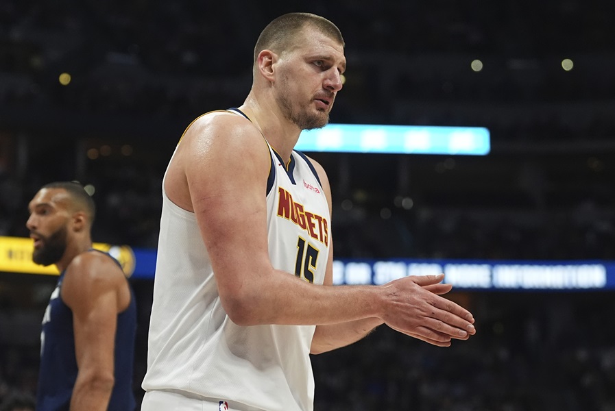 Jokić na ivici živaca! Novi poraz Denvera, Srbin bez podrške saigrača