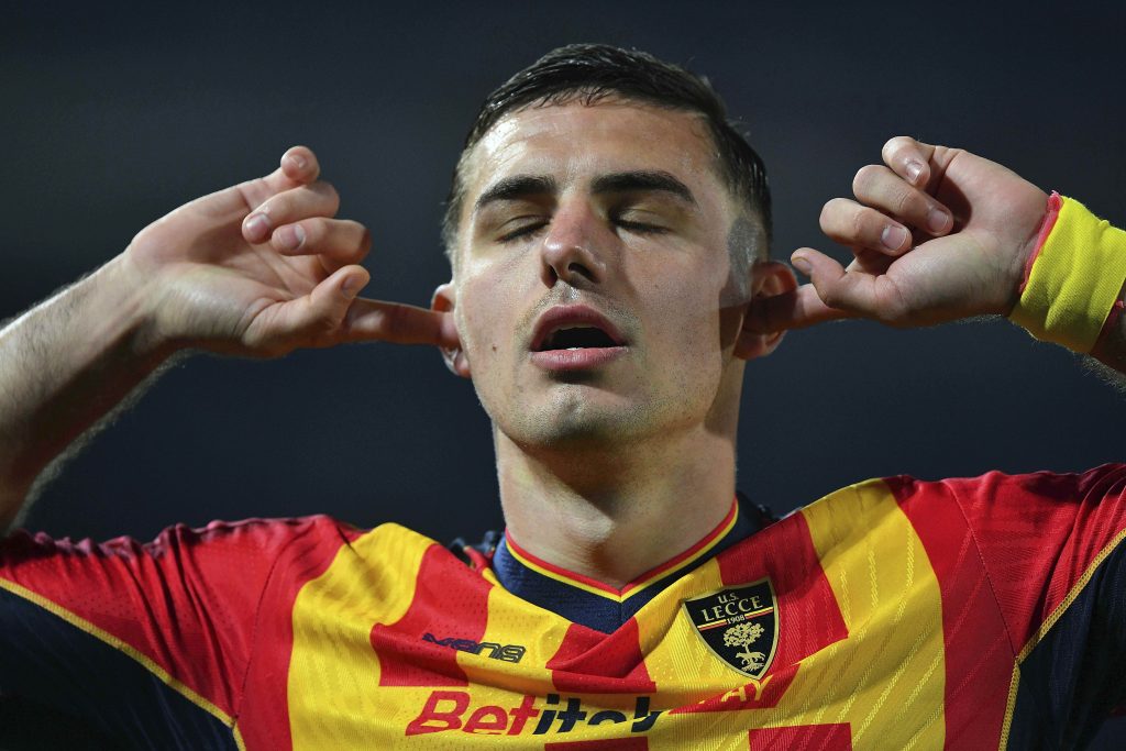 Ništa od selidbe u Premijer ligu! Krstović ostaje u Italiji?