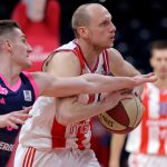 Dejan Davidovac na utakmici protiv Mege (Foto: Starsport)