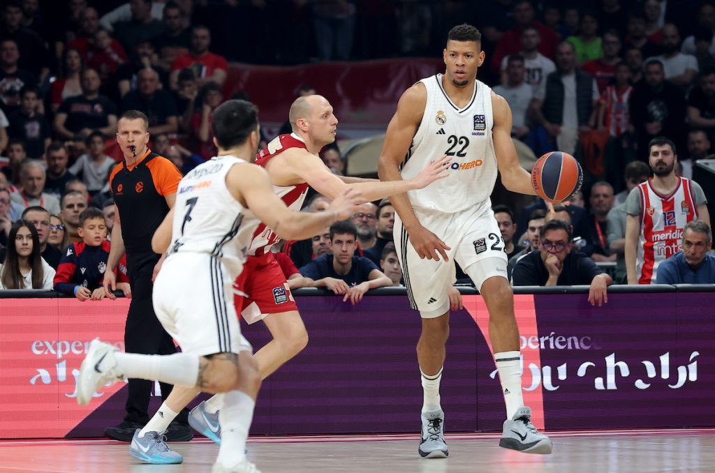 Košmaran početak! Zvezda skoro šest minuta bez koša protiv Reala