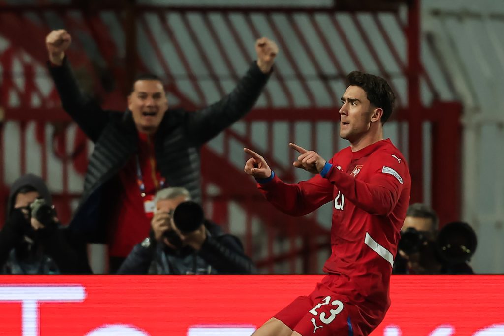 Vlahović ponuđen Barsi!