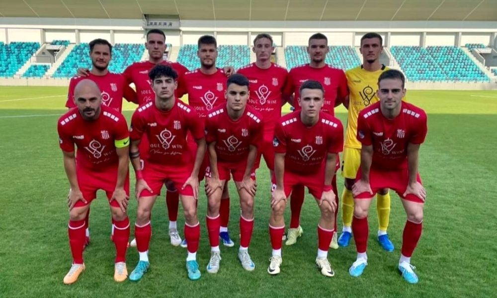 Tim OFK Vršac na jednom od mečeva tokom jeseni (Foto: OFK Vršac)