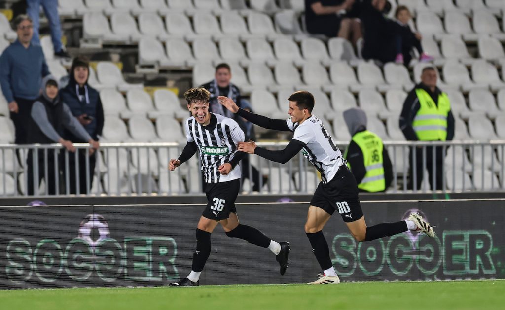 Partizan ponovo vodi! Prvenac Ugrešića za slavlje u Humskoj