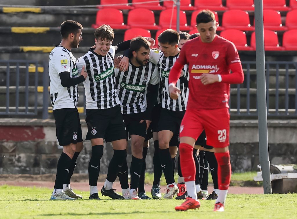 Problem za crno-bele! Partizan bez važnog fudbalera putuje u Novi Pazar