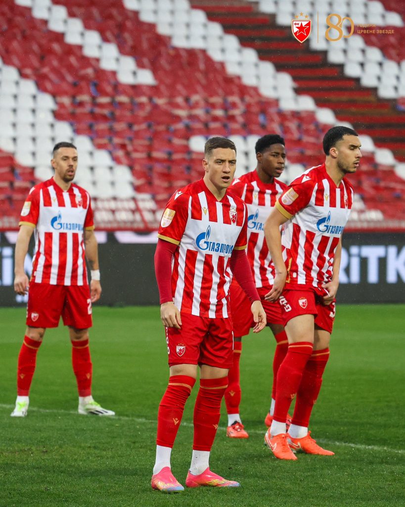 Sužen izbor: Da li je vreme da ovaj momak popravi sliku u nedelju?