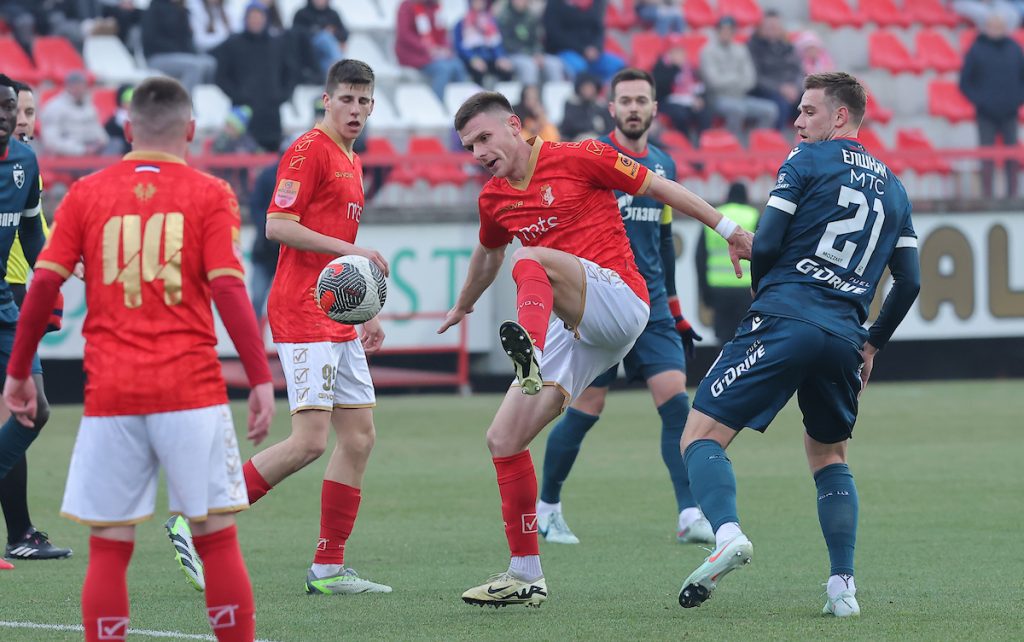 Napredak se oglasio: Celo prvenstvo ćutimo zbog mira u kući