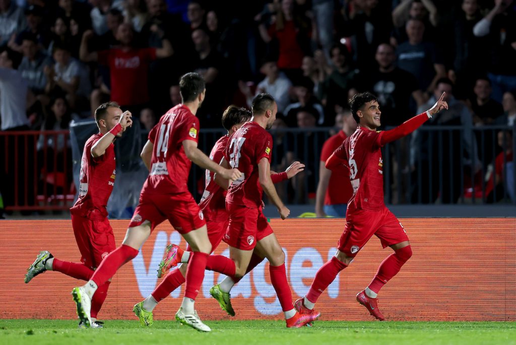 „Bomba“ Vidosavljevića! Radnički vodi protiv Zvezde