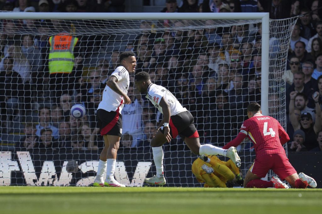 Fulam srušio Liverpul i dao nadu Arsenalu!
