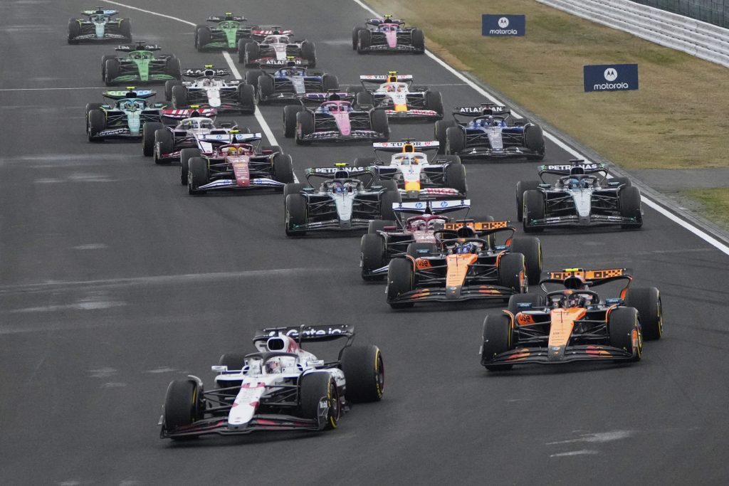 Velika nagrada Japana: Verstapen zabeležio prvu pobedu u sezoni!