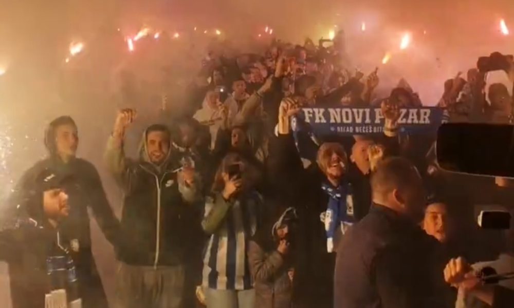Navijači na dočeku igrača Novog Pazara (Foto: FK Novi Pazar / Instagram, printskrin)