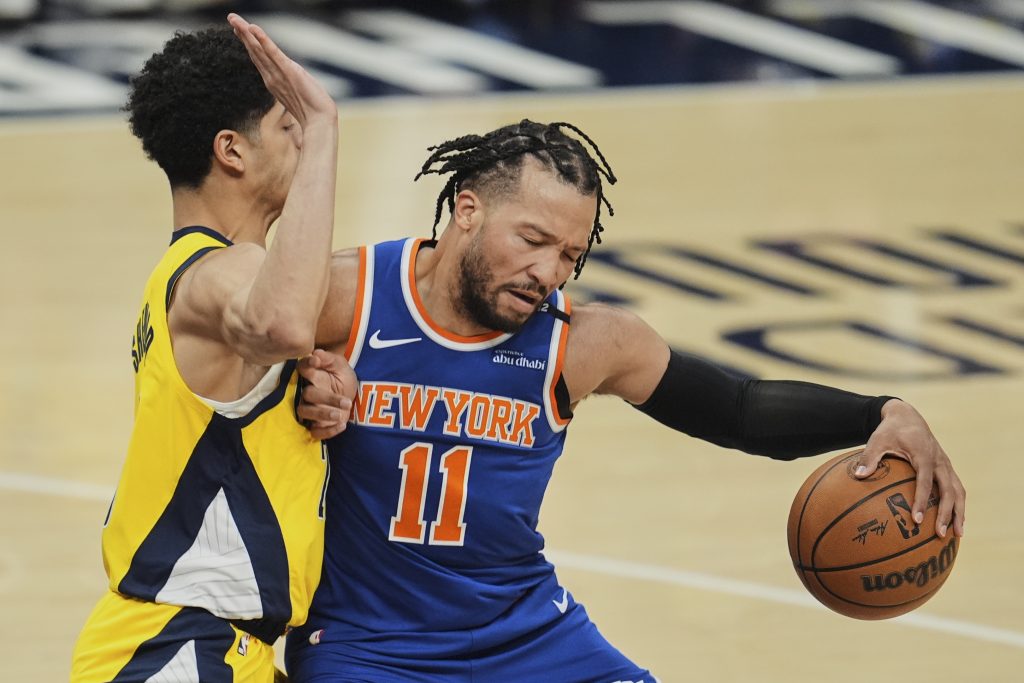 Niksi su živi, Tauns i Branson „zatrpali“ Indijanu (FOTO/VIDEO)