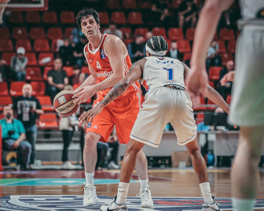 Zvezda je u polufinalu! Hrabra Igokea pala posle velike drame