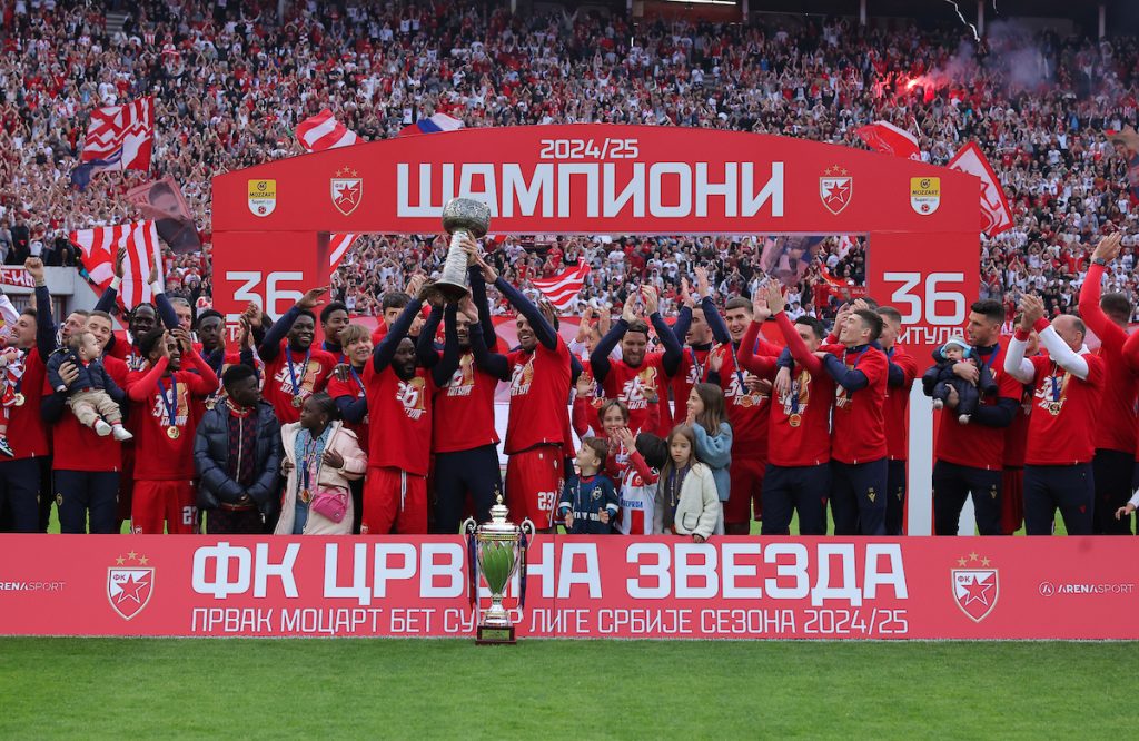 Crvena zvezda proslavila 36. titulu: Ovacije za šampione, najveće Kangi i Radonjiću (VIDEO)