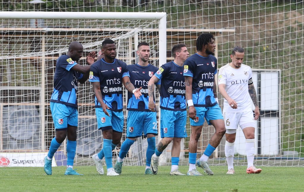 Borba za popunu SLS: Stjuart promašio zicer u 90. minutu – ponovo „krompiri“