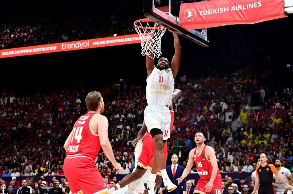 Vezenkov spavao, Spanulis „zapretio“ Željku Obradoviću!