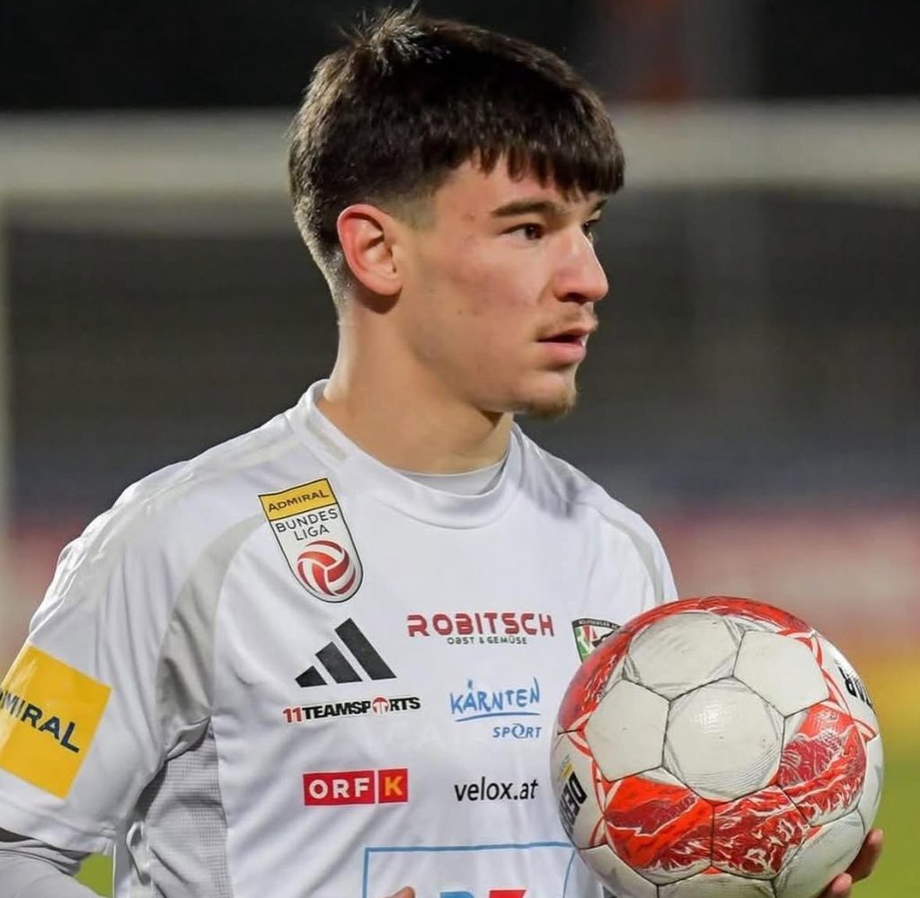 Prvi važan trofej za bivšeg igrača Zvezde u Austriji (FOTO)