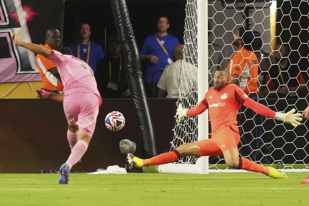 Porto eliminisan, Palmeiras i Majami u nokaut-fazi: Mesi i Suarez idu na PSŽ (VIDEO)