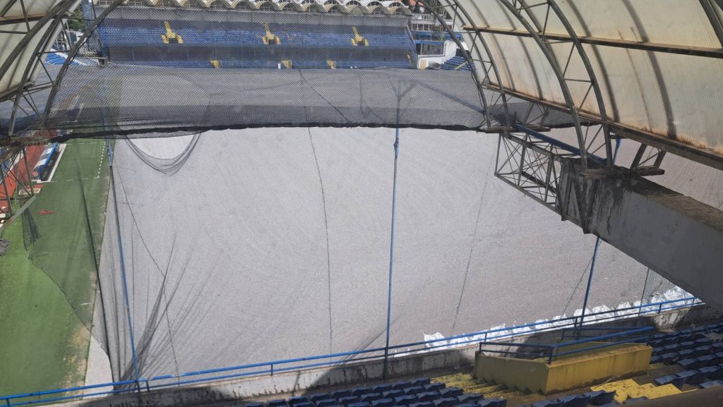 MBS obišao stadion „Pod Goricom“! Umesto trave, na terenu je pesak… (FOTO)