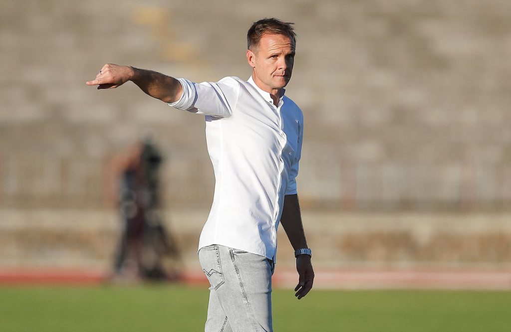 POTVRĐENO PISANJE MBS Srpski trener preuzeo palicu u klubu iz Mađarske (FOTO)