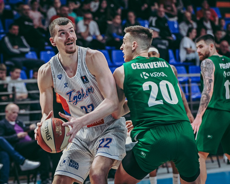 Simanić produžio ugovor sa Igokeom (FOTO)