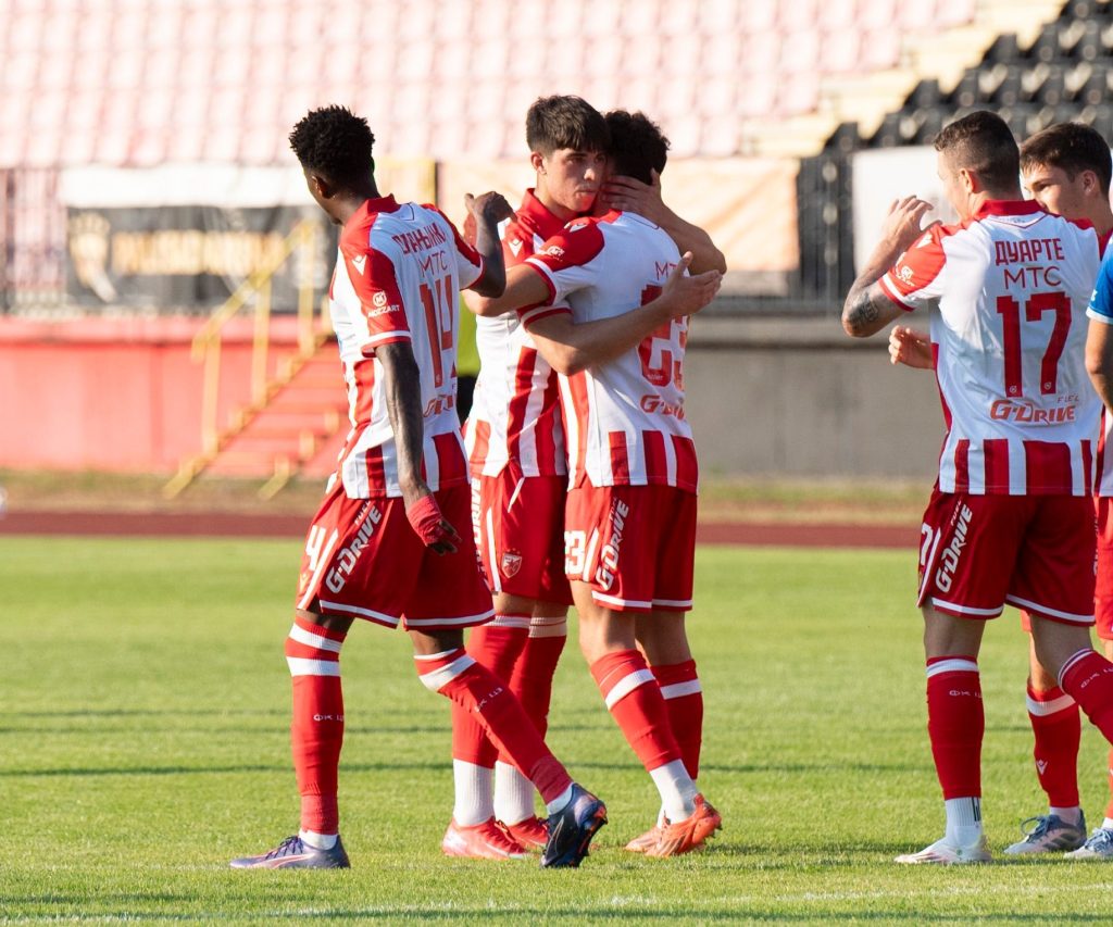 Zvezda razbila Sutjesku na premijeri! Lep gol 16-godišnjeg Damjanovića i lepi potezi Laneta (SVI GOLOVI)