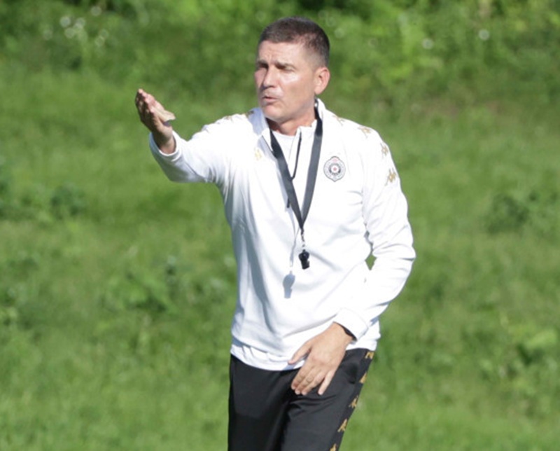 Blagojević pred Dinamo: Moramo brzo da donosimo odluke (VIDEO)