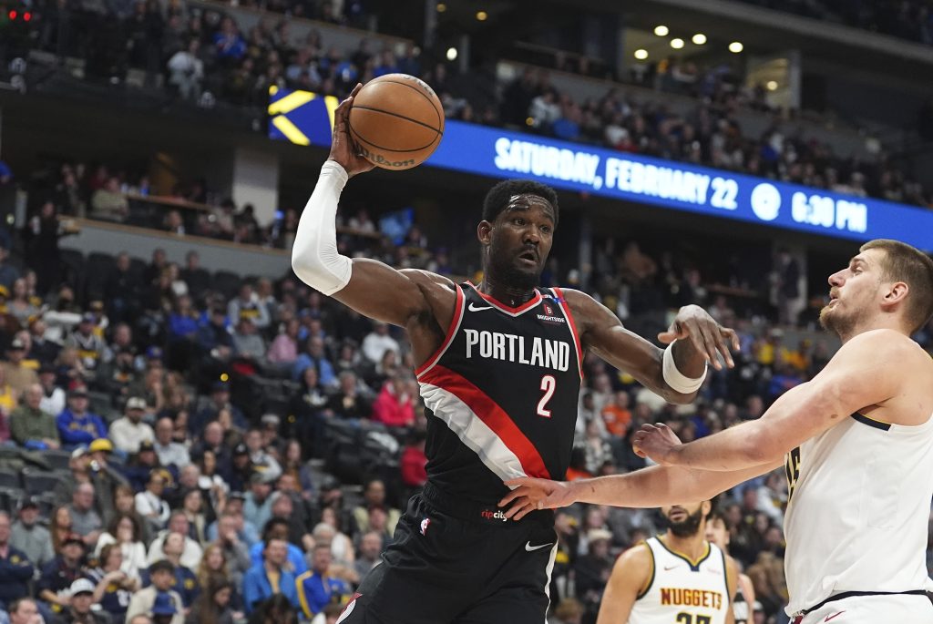 Lejkersi doveli centra, bio je biran pre Dončića