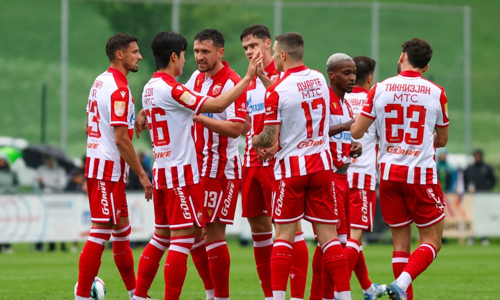 Fudbaleri Crvene zvezde (Foto: FK Crvena zvezda)