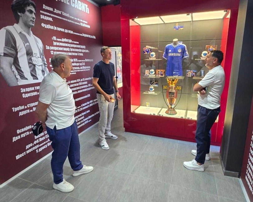 Delegacija FSS posetila Ub i bivšeg reprezentativca Srbije (FOTO)