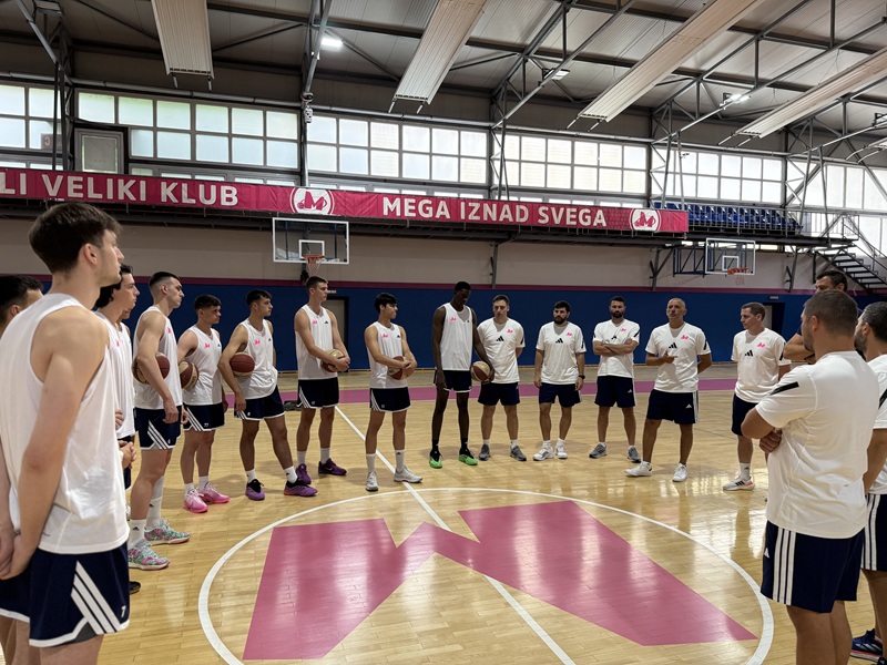 Mega počela pripreme, trener Avdalović poručio: Afirmacija mladih, ali ne smemo da zaboravimo na rezultat