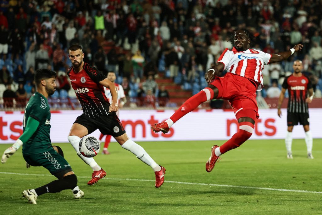 OTKRIVAMO Dva kluba iz Bundeslige gledala Šerifa! Evo i koja