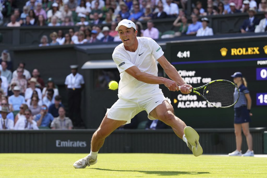 Dva i po sata slave: Alkaraz pobedio 733. na svetu, momak je „zbrisao“ sa fakulteta zbog Vimbldona