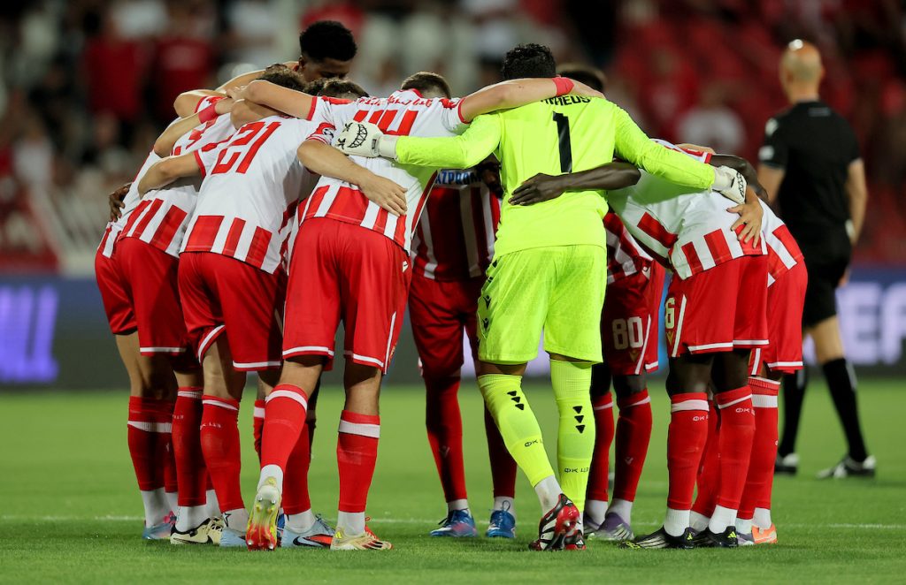 OTKRIVAMO Englezi žestoko „zagrizli“! Još dva kluba hoće igrača Zvezde