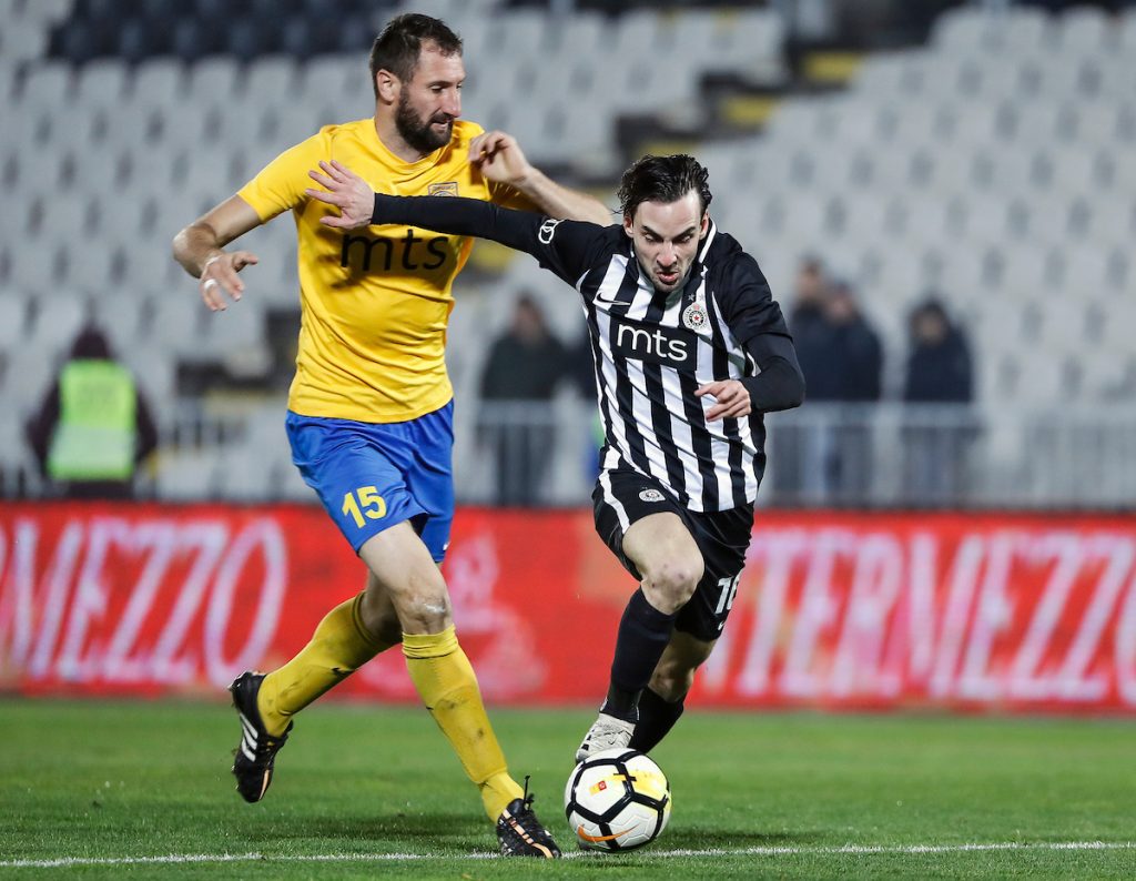 Zvezda nije sama: Svi domaćini izgubili, nekadašnji igrač Partizana povukao Karabag ka preokretu